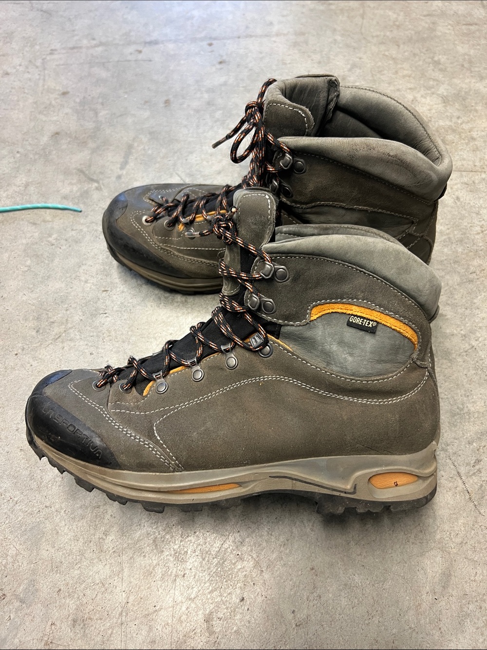 Scarpa Olive Brown and Orange Men's Gore-Tex Hiking Boots Size EUR 44 US 10 1/2